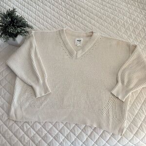 Aerie Off-White V-Neck Sweater